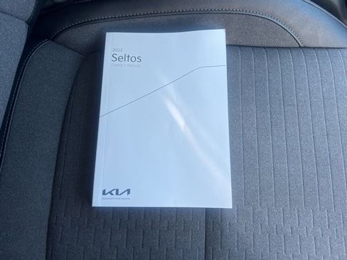 Certified 2023 Kia Seltos S w/ Navigation Package image 27