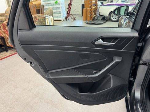 Used 2023 Volkswagen Jetta S FWD image 21