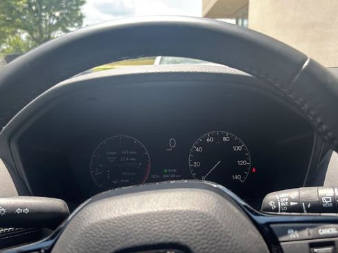 Certified 2023 Honda HR-V EX-L image 6