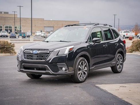 Used 2022 Subaru Forester Limited image 11