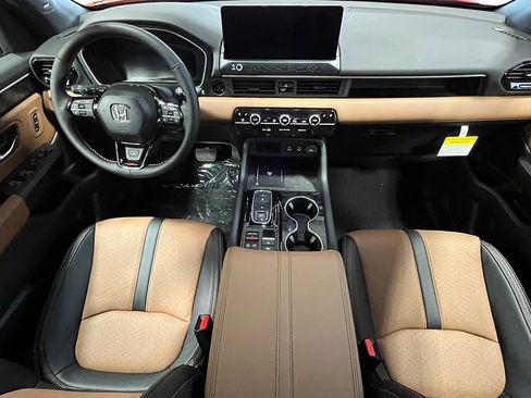 Certified 2026 Honda Passport TrailSport Elite image 16