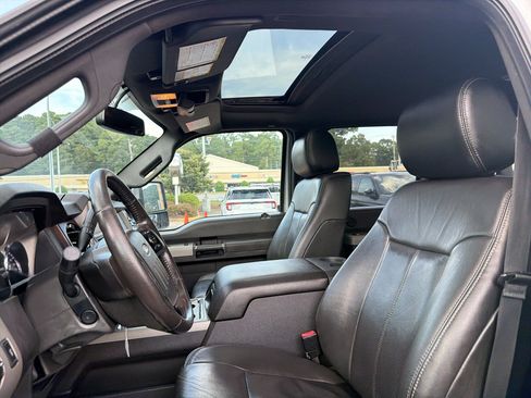 Used 2016 Ford F250 Lariat w/ Lariat Ultimate Package AWD/4WD image 10