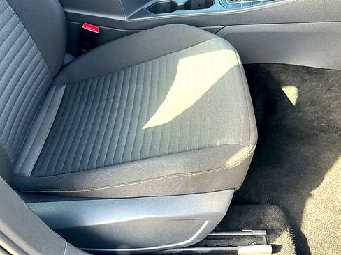 Used 2024 Volkswagen Jetta S image 25