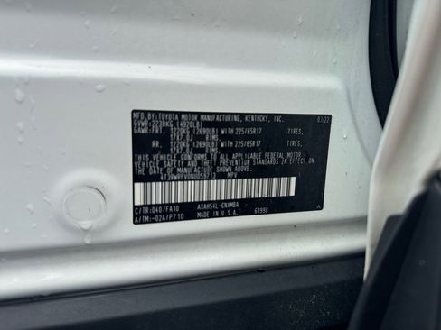 Used 2022 Toyota RAV4 XLE w/ Convenience Package AWD/4WD image 26