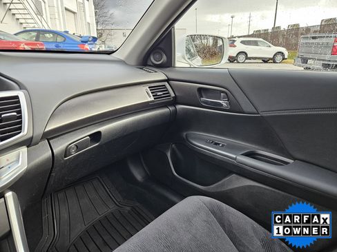 Used 2013 Honda Accord EX image 17