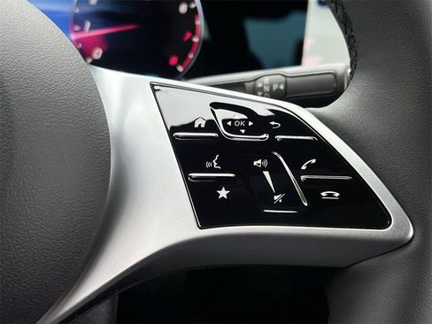 Certified 2025 Mercedes-Benz CLA 250 4MATIC image 28