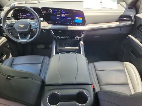 Used 2025 Chevrolet Tahoe LT AWD/4WD image 22