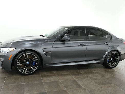 Used 2016 BMW M3 RWD image 3