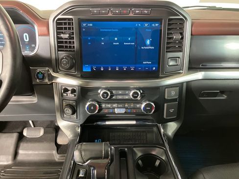 Certified 2023 Ford F150 Lariat w/ Equipment Group 502A High image 29