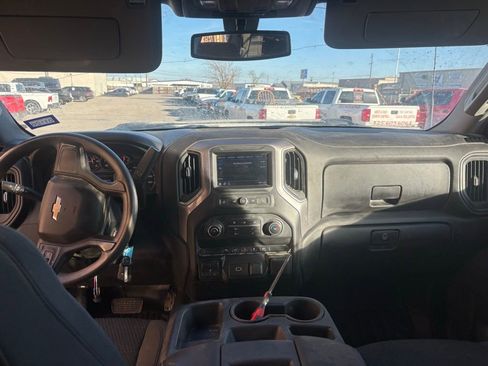 Used 2020 Chevrolet Silverado 2500 W/T w/ WT Convenience Package image 12