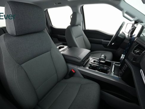 Used 2024 Ford F150 Lightning Flash image 6