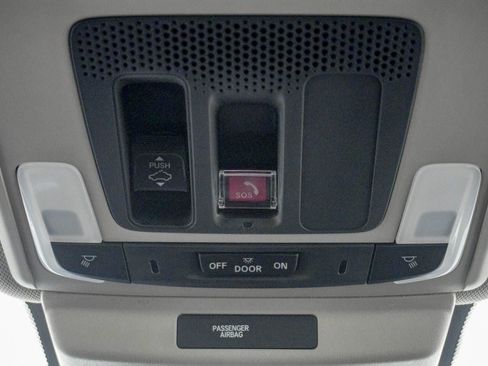 Used 2025 Honda Accord SE image 25