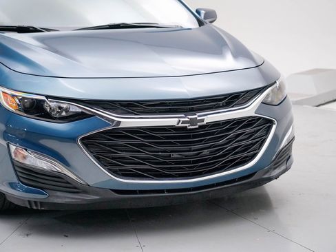 Used 2024 Chevrolet Malibu RS image 4