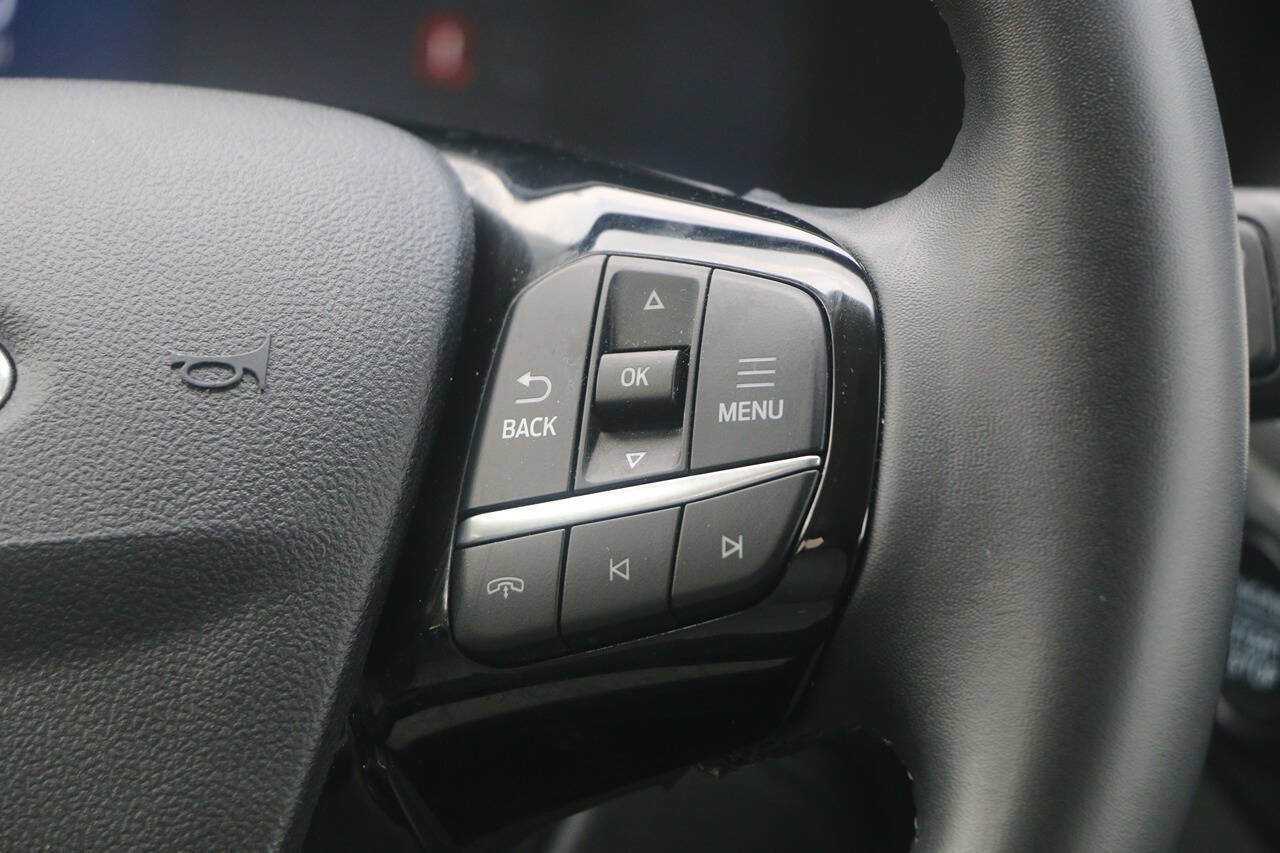 Used 2024 Ford Escape Active AWD/4WD image 18
