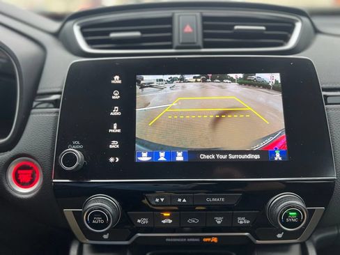 Used 2020 Honda CR-V Touring image 15
