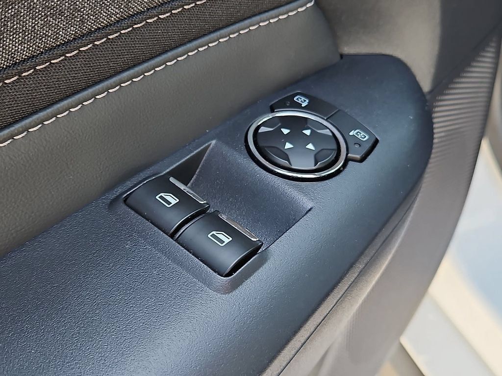Used 2024 Ford Mustang Coupe RWD image 15