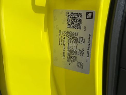 Used 2024 Chevrolet Corvette Z06 w/ Stealth Interior Trim Package RWD image 35