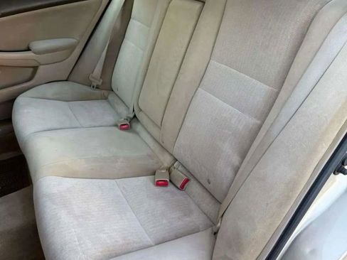 Used 2005 Honda Accord LX image 15