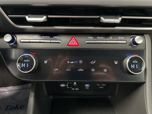 Used 2025 Hyundai Sonata SEL image 28