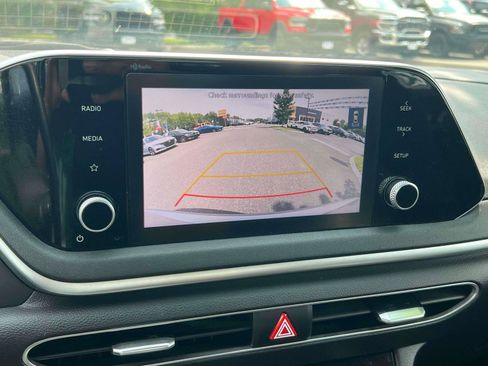 Used 2023 Hyundai Sonata SE FWD image 15