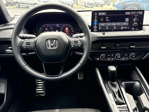 Used 2024 Honda Accord Sport image 16