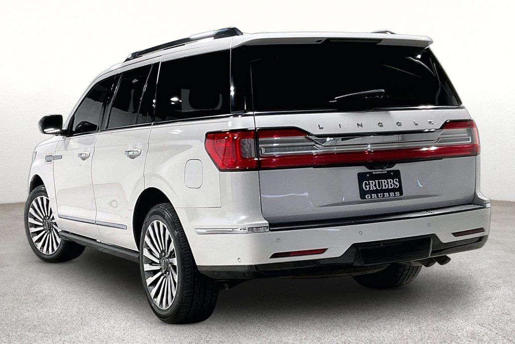 Used 2018 Lincoln Navigator Reserve w/ Technology Package AWD/4WD image 15