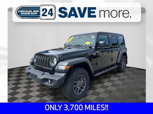 Certified 2025 Jeep Wrangler Unlimited Sport AWD/4WD image 1