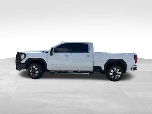 Used 2024 GMC Sierra 2500 Denali w/ Denali Reserve Package AWD/4WD image 4