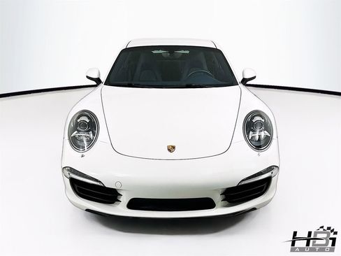 Used 2013 Porsche 911 Carrera 4S image 3