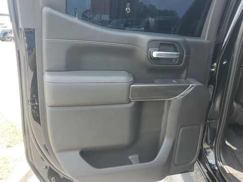 Used 2021 GMC Sierra 1500 AT4 w/ AT4 Value Package AWD/4WD image 15