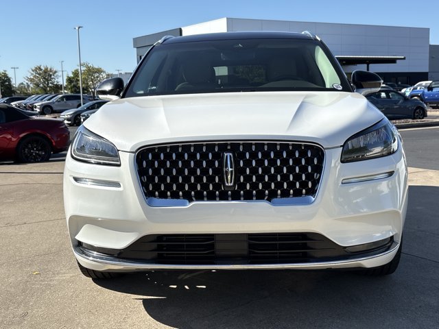 Used 2020 Lincoln Corsair Reserve w/ Appearance Package FWD image 11
