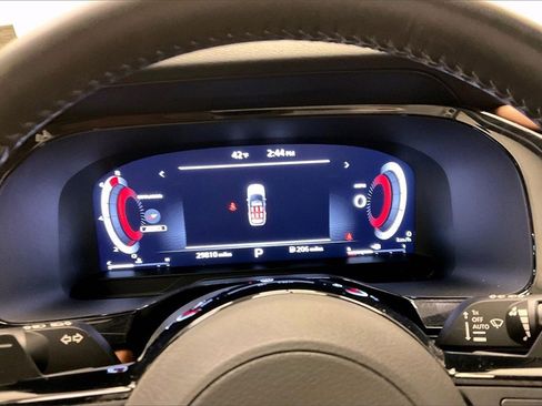 Certified 2024 Nissan Pathfinder Platinum image 21