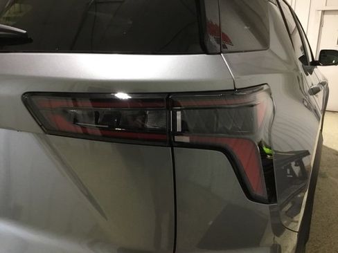 New 2026 Chevrolet Equinox LT w/ Convenience Package II image 19