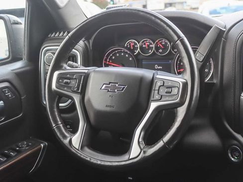 Used 2020 Chevrolet Silverado 1500 LT Trail Boss w/ Midnight Edition image 27