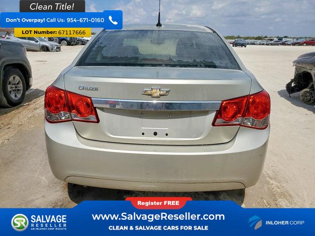 Used 2013 Chevrolet Cruze LS FWD image 8