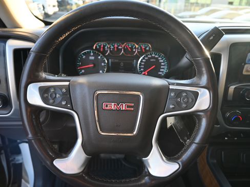 Used 2018 GMC Sierra 1500 SLT image 18