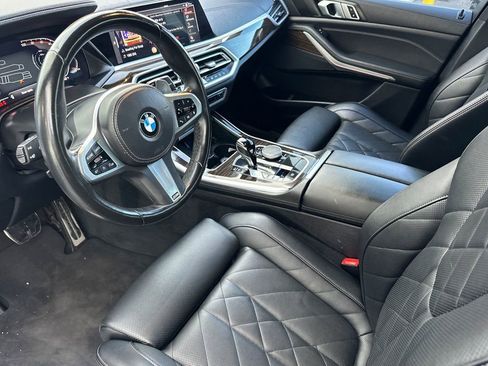Used 2023 BMW X5 sDrive40i w/ M Sport Package image 9