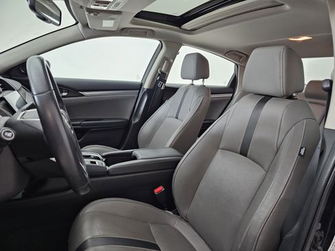 Used 2017 Honda Civic EX-L image 9