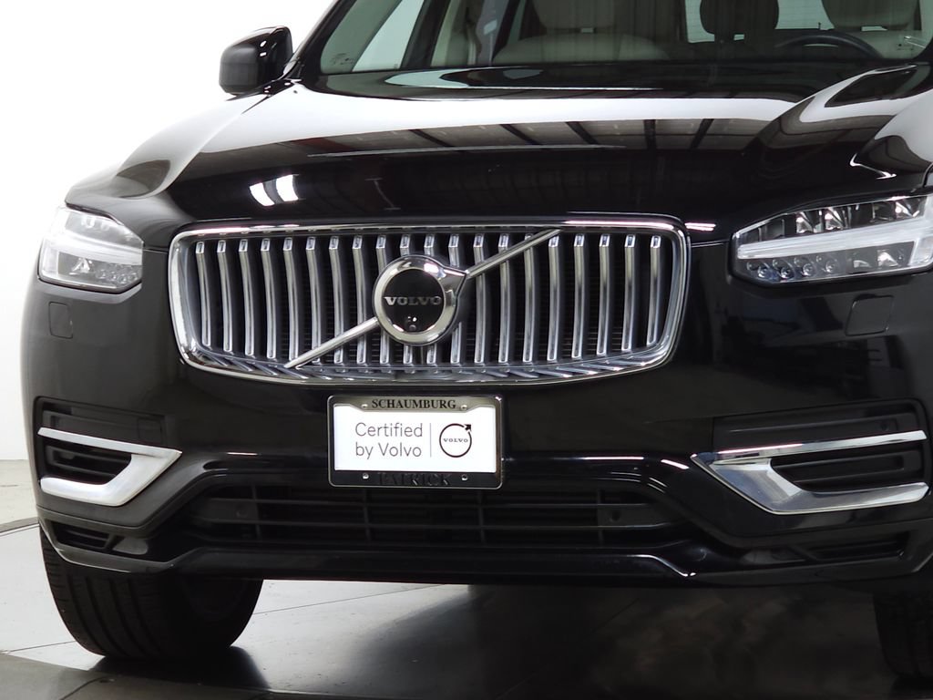 Certified 2024 Volvo XC90 T8 Plus w/ Protection Package AWD/4WD image 5