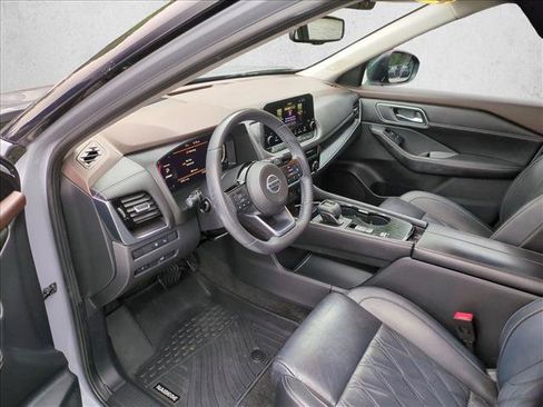Used 2021 Nissan Rogue Platinum FWD image 10