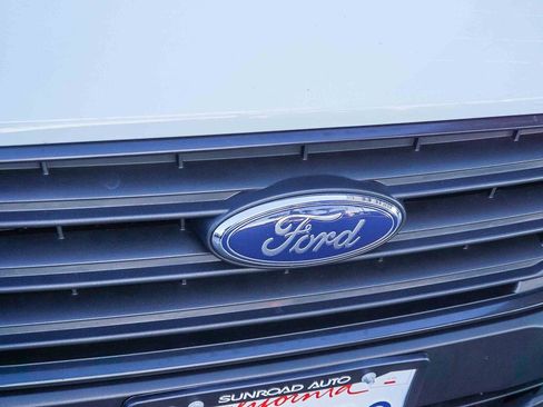 Used 2023 Ford Transit Connect XL image 12