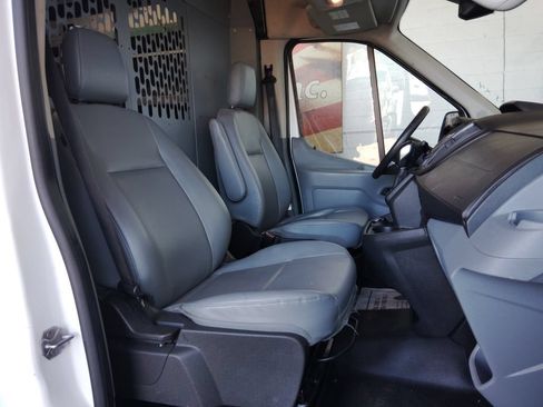 Used 2019 Ford Transit 250 148 Medium Roof RWD image 13