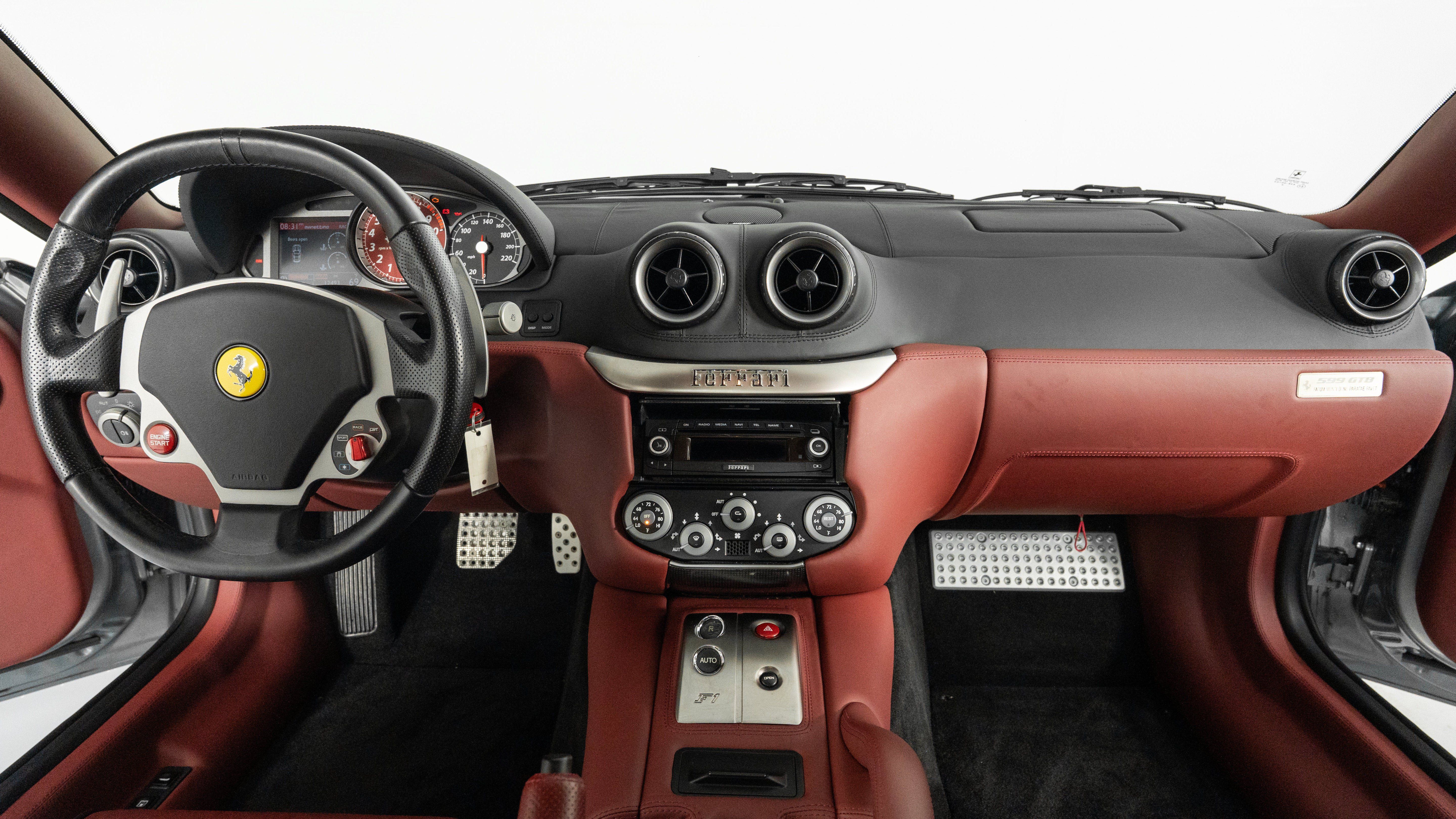 Used 2008 Ferrari 599 GTB Fiorano RWD image 38