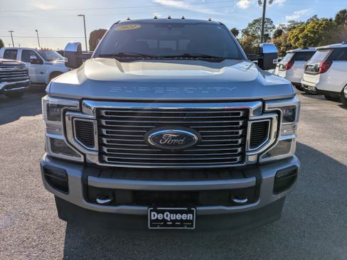 Used 2022 Ford F350 Platinum AWD/4WD image 9