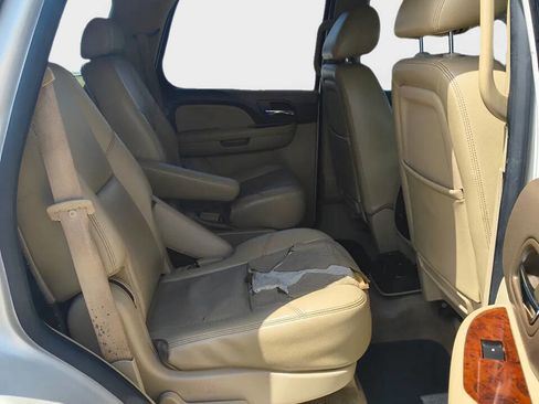 Used 2010 GMC Yukon SLT image 13