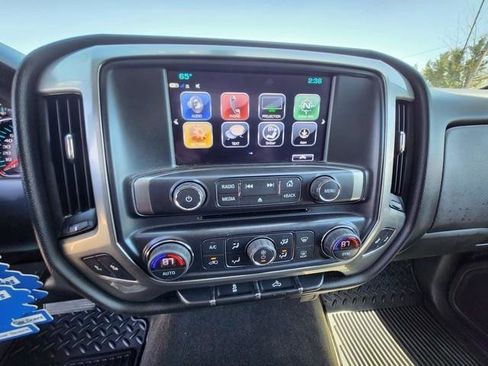 Used 2018 Chevrolet Silverado 1500 LT w/ All Star Edition image 15