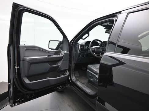 New 2024 Ford F150 XLT w/ XLT Black Appearance Package image 8