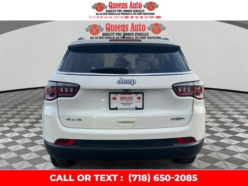 Used 2020 Jeep Compass Latitude AWD/4WD image 5