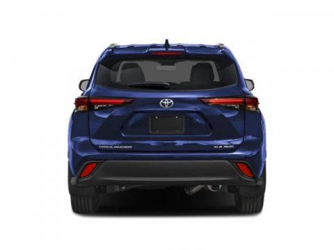 Used 2026 Toyota Highlander XLE AWD/4WD image 5