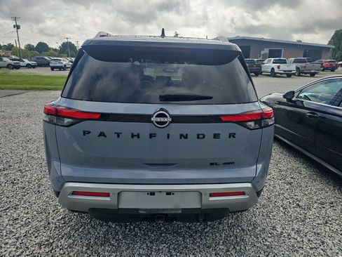 Used 2023 Nissan Pathfinder SL w/ SL Premium Package AWD/4WD image 10